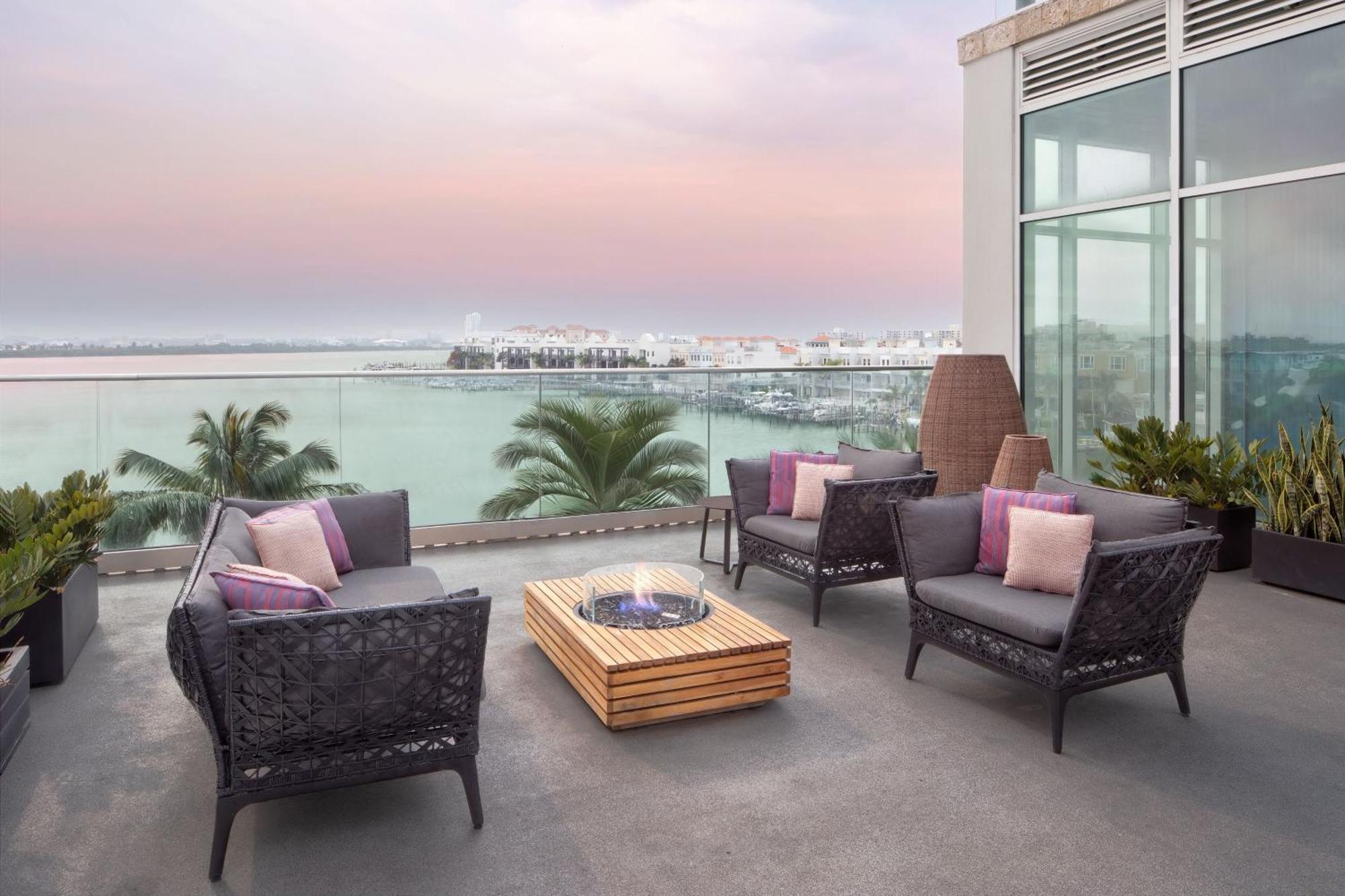 Residence Inn By Marriott Clearwater Beach Esterno foto